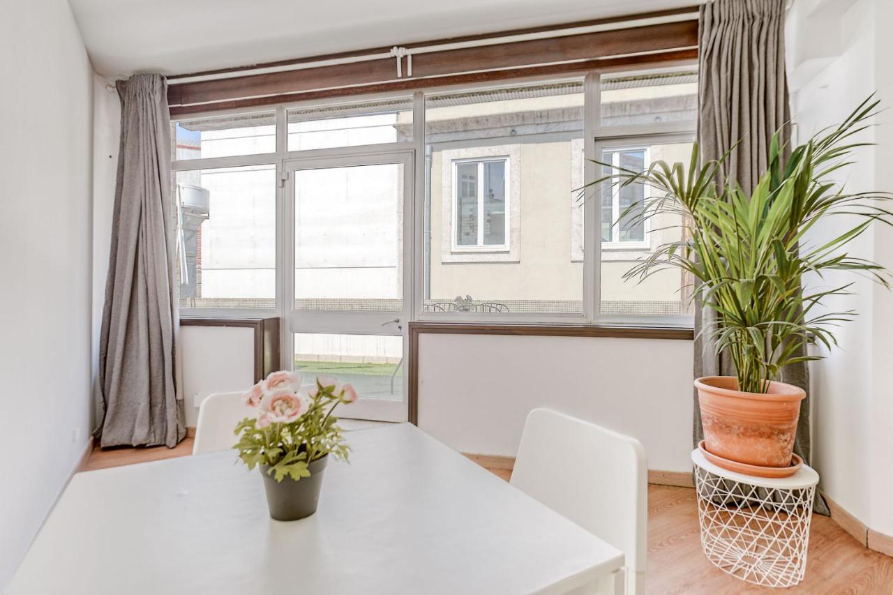 Travel & Live Aliados Apartment بورتو المظهر الخارجي الصورة