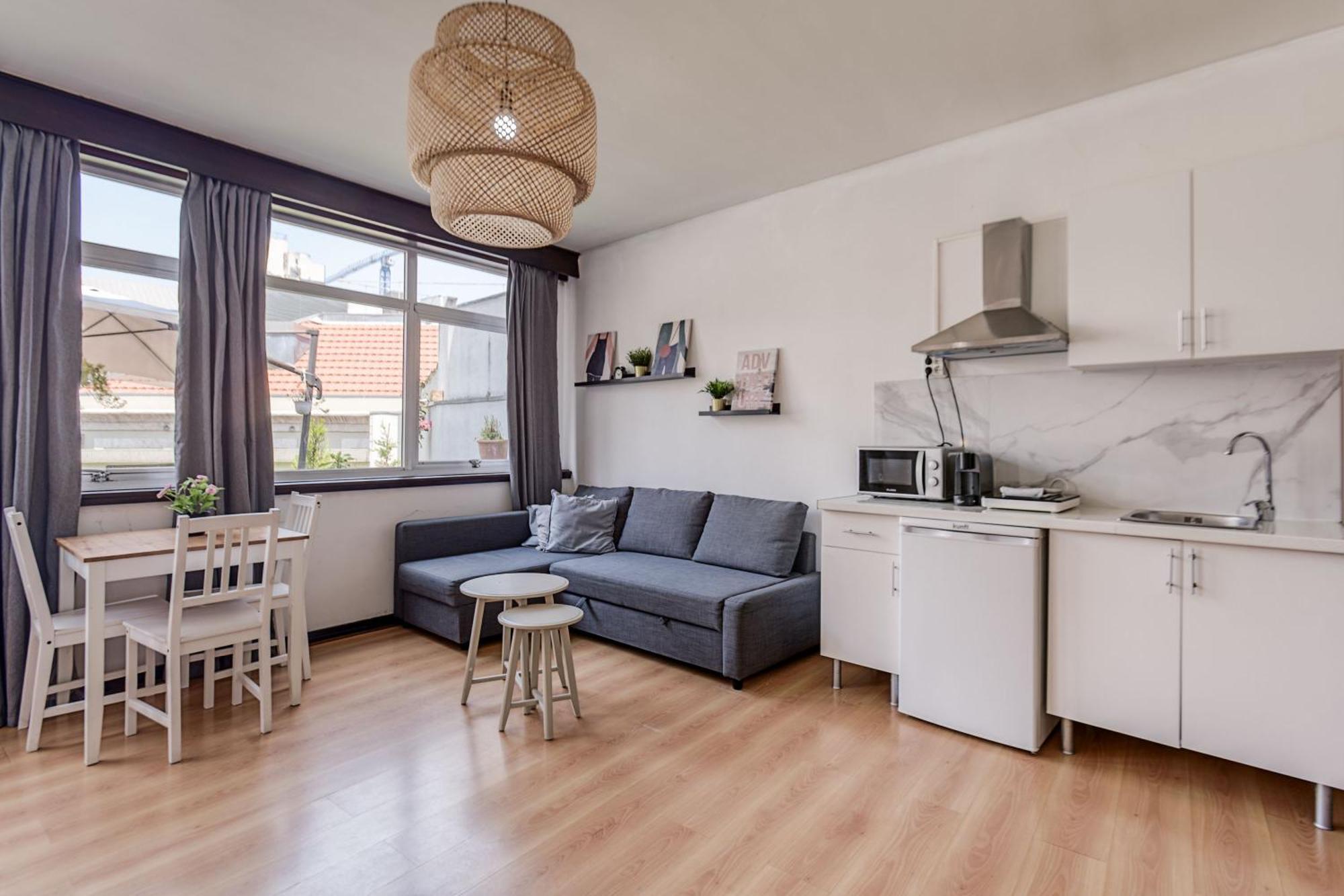 Travel & Live Aliados Apartment بورتو الغرفة الصورة