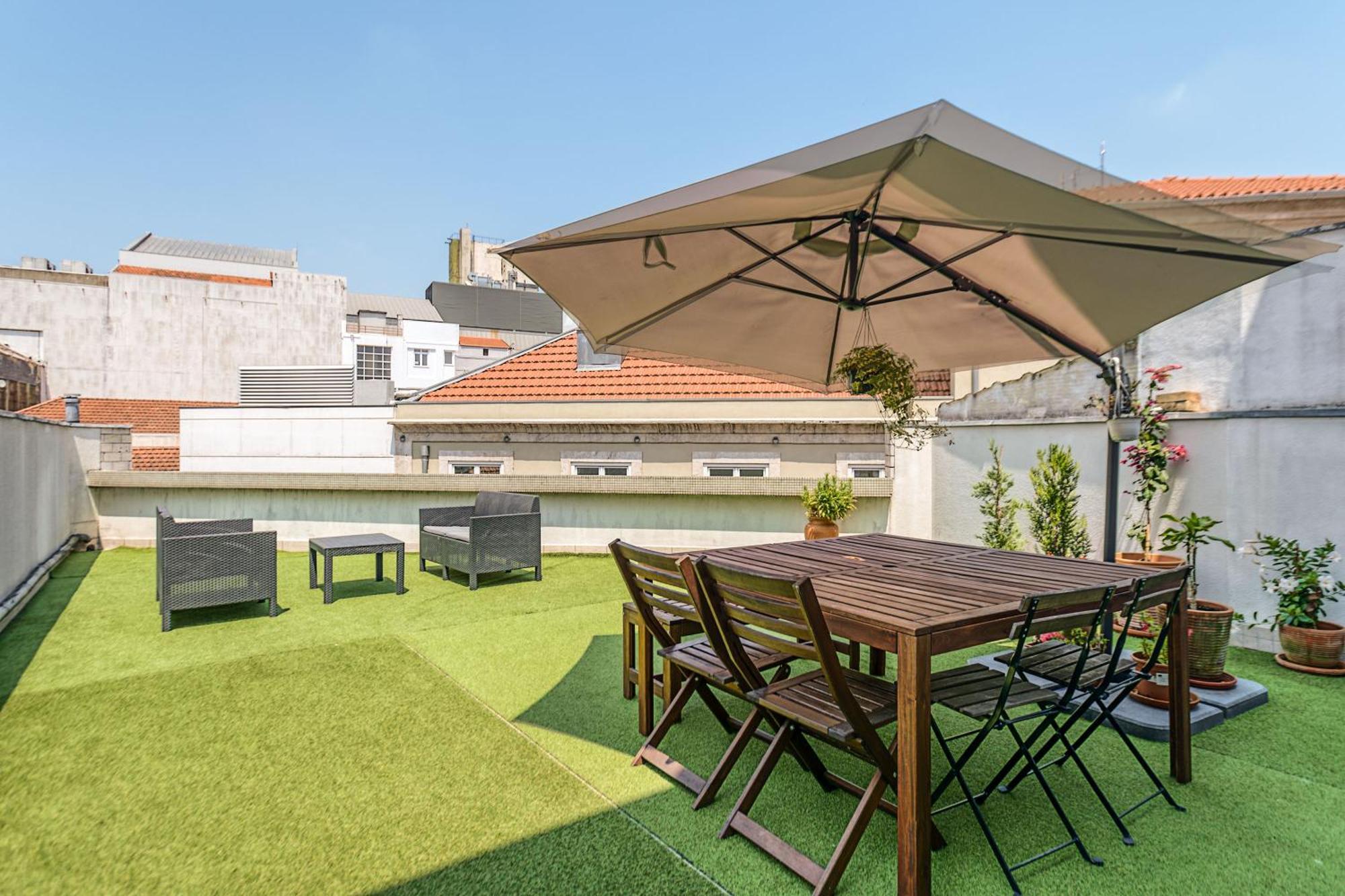 Travel & Live Aliados Apartment بورتو الغرفة الصورة